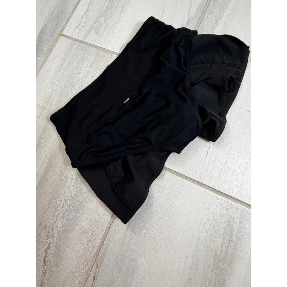 Lululemon Speed Up Short Black Running Athletic Shorts Size 2 2.5 Inch Inseam